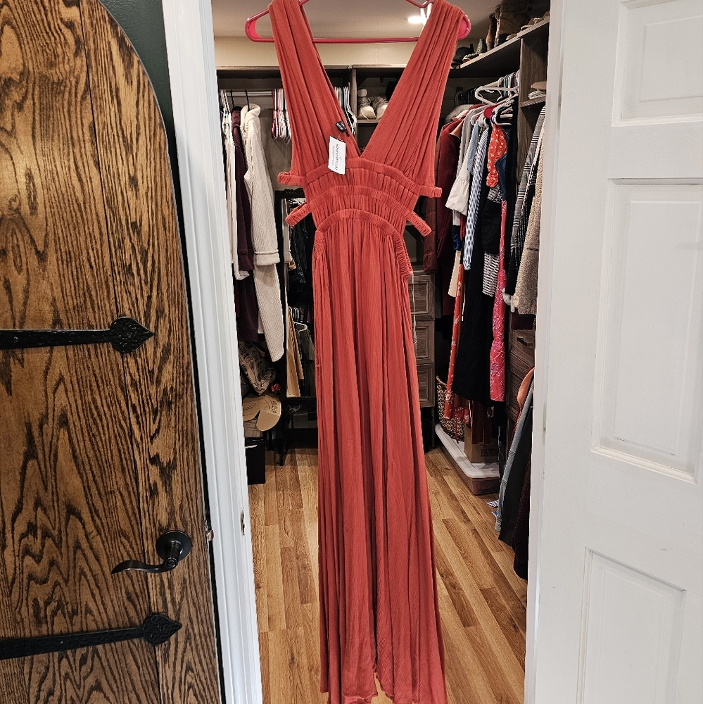 NWT Windsor Rust Maxi Dress